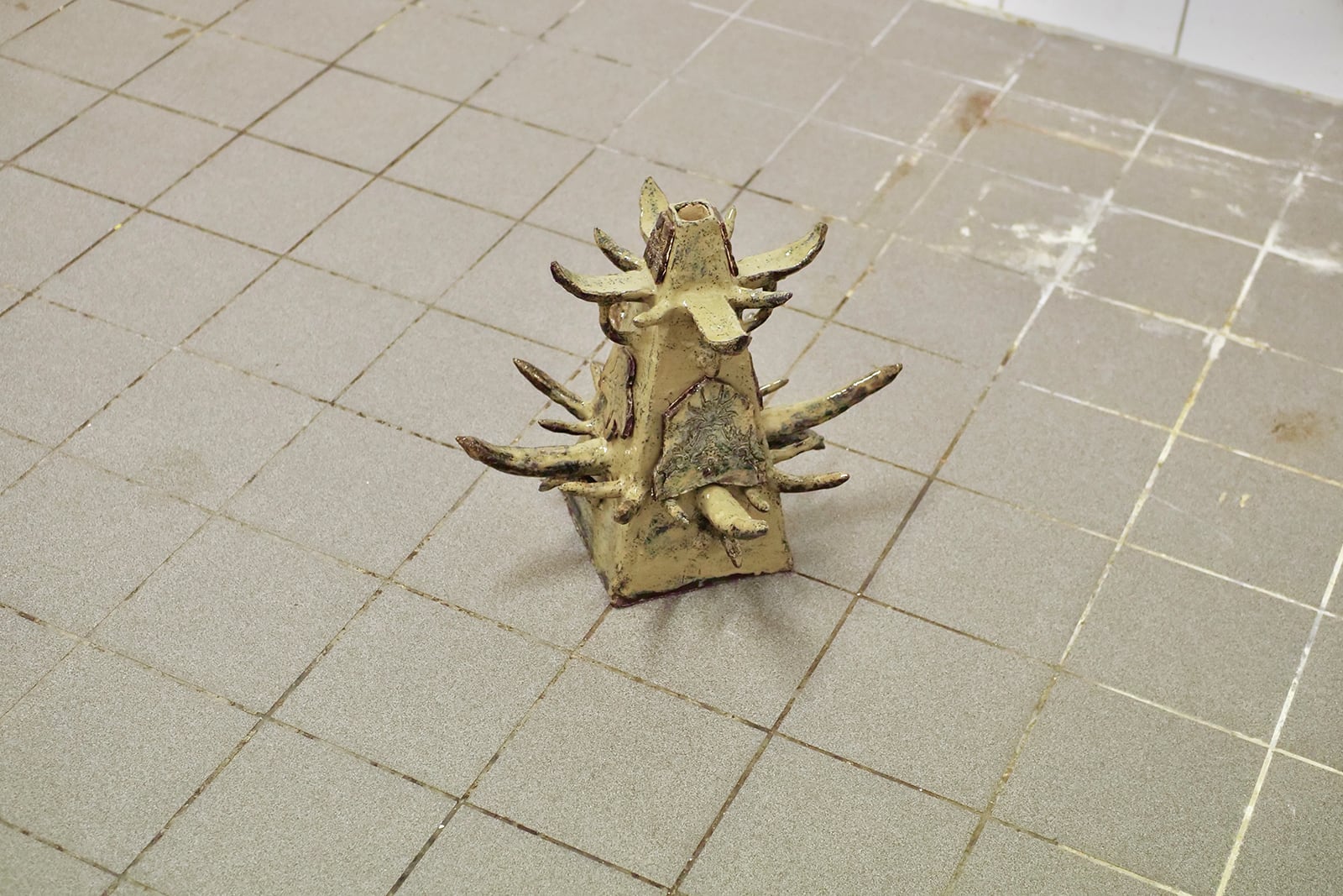 article image; primary-color: #B3AC9A;