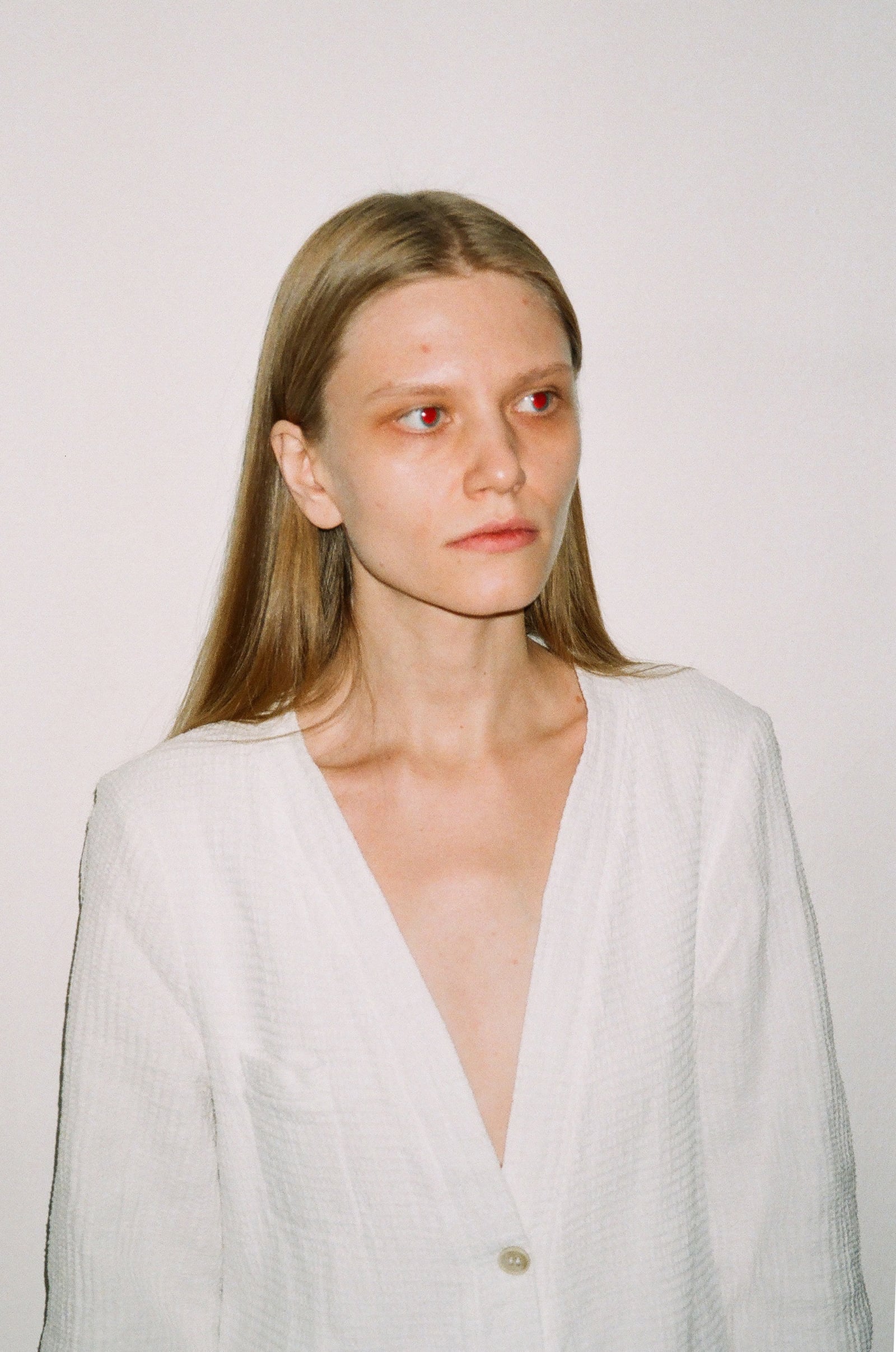 article image; primary-color: #D3C6C0;