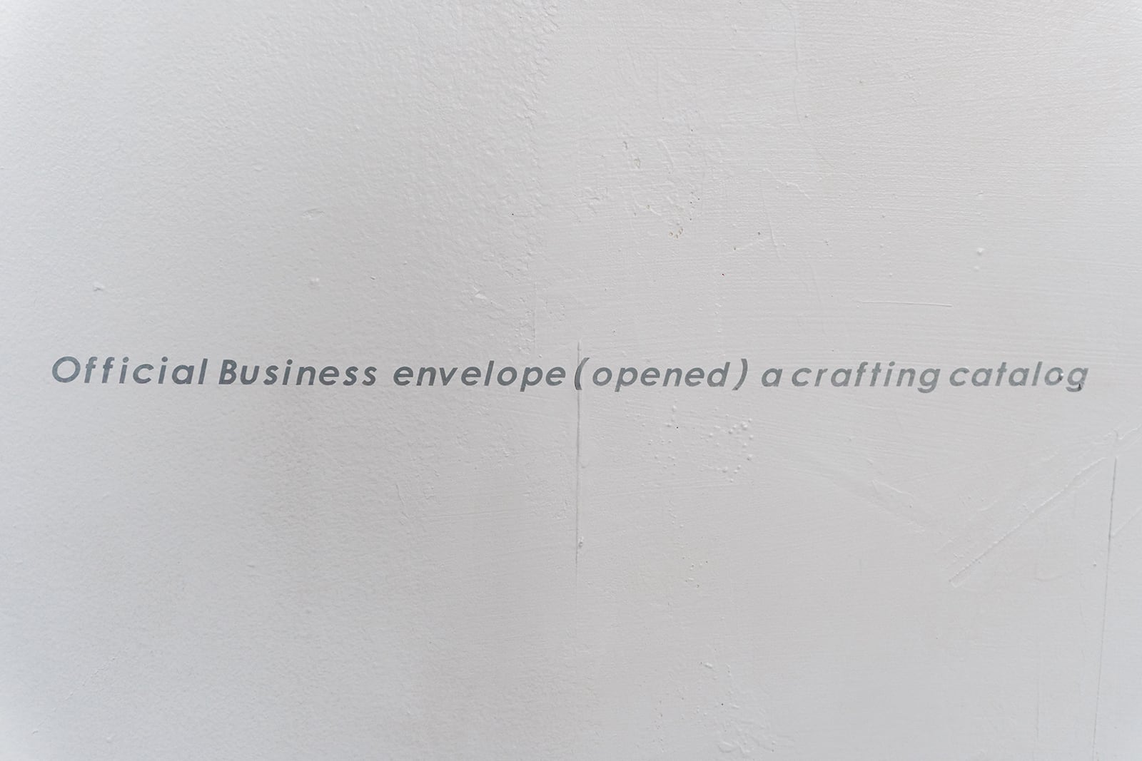 article image; primary-color: #C8C7CC;