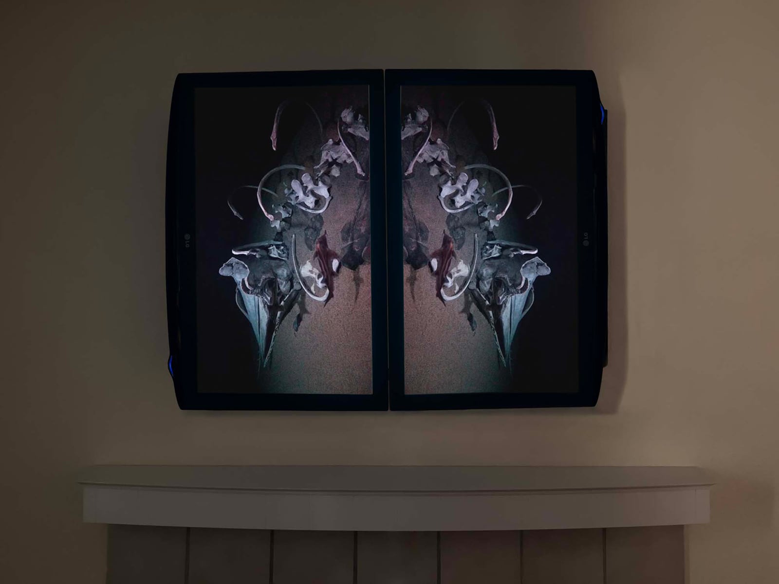 article image; primary-color: #423B35;