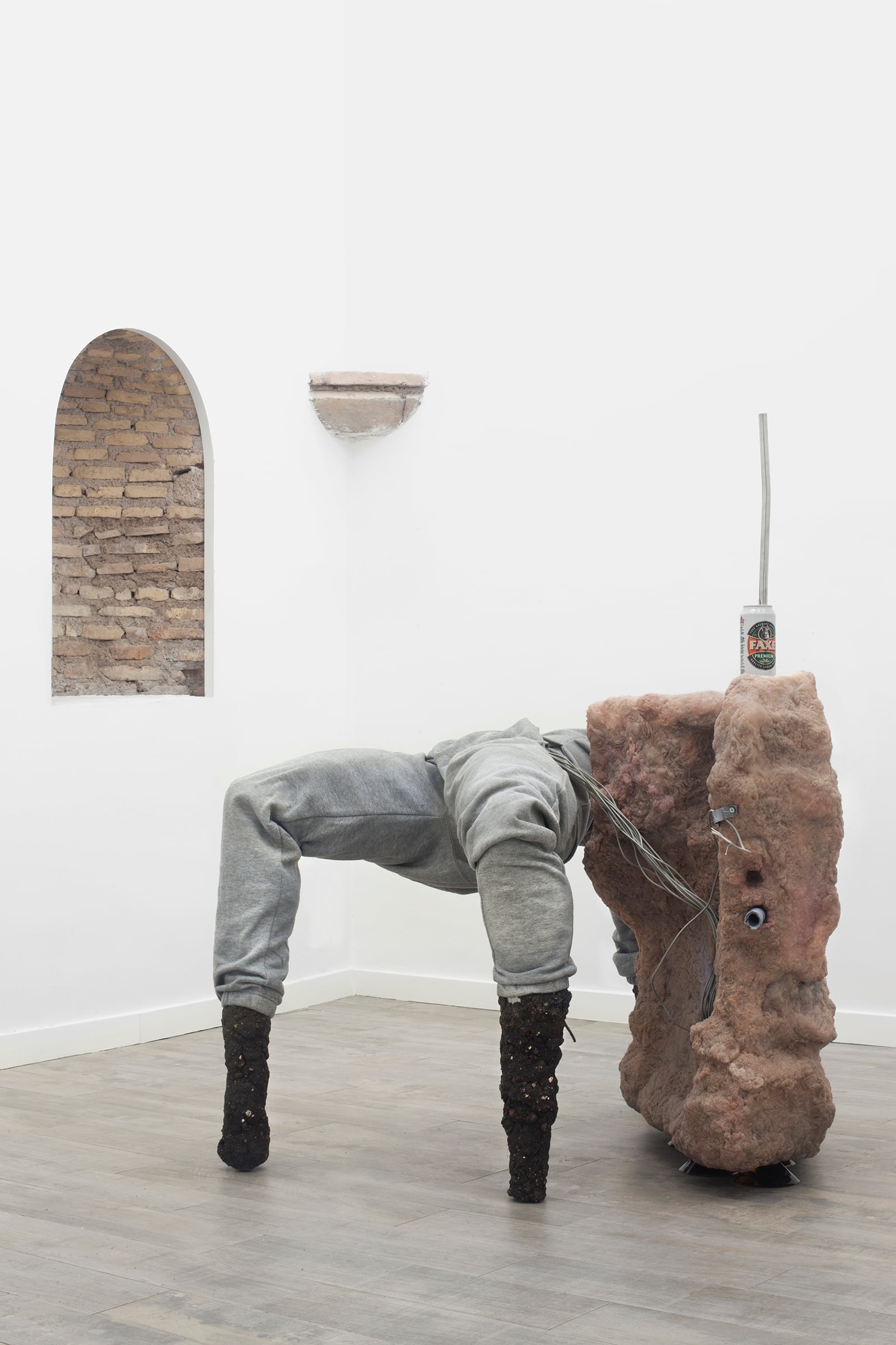 article image; primary-color: #C9C5C2;