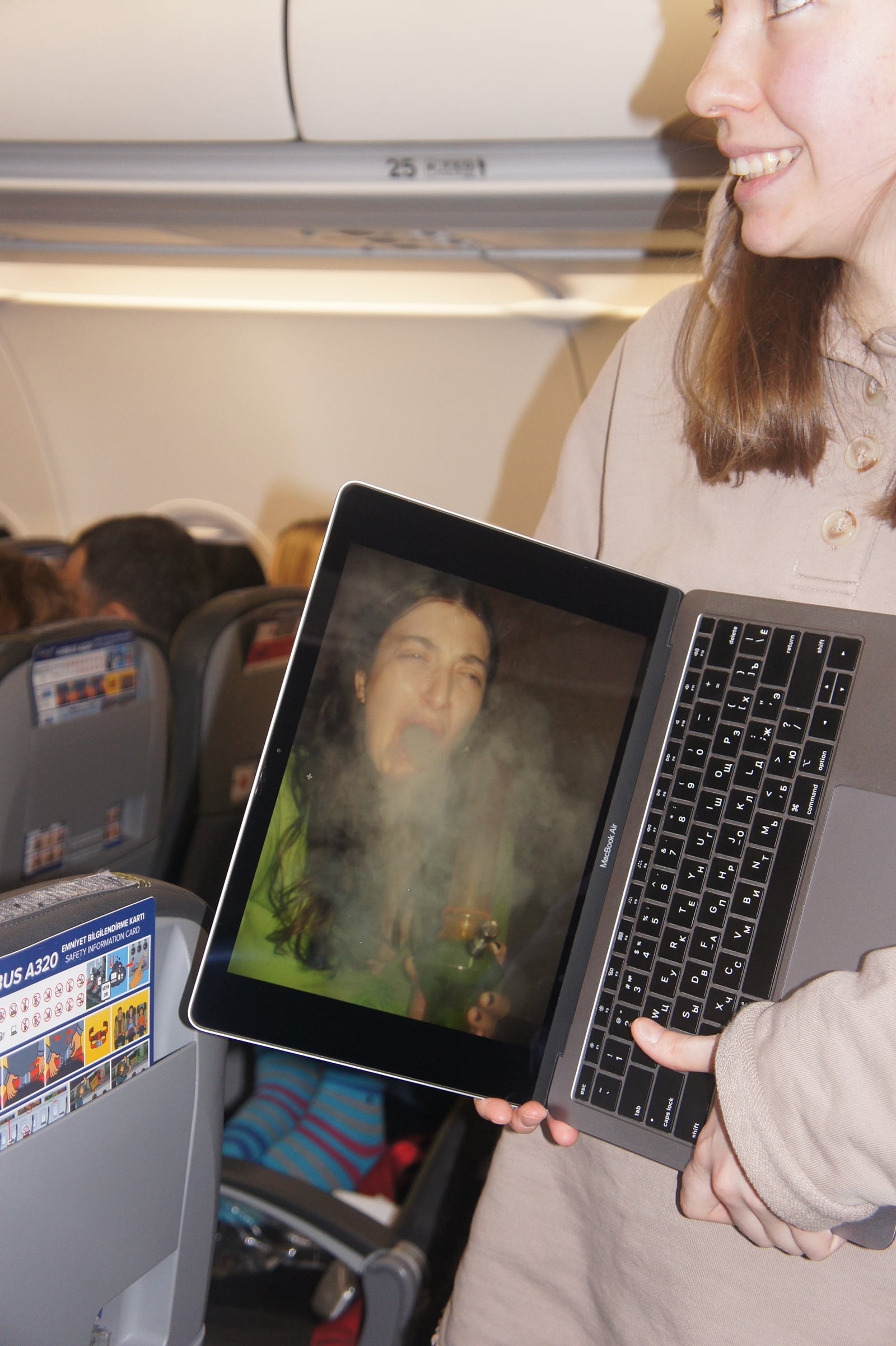 article image; primary-color: #8C7F79;