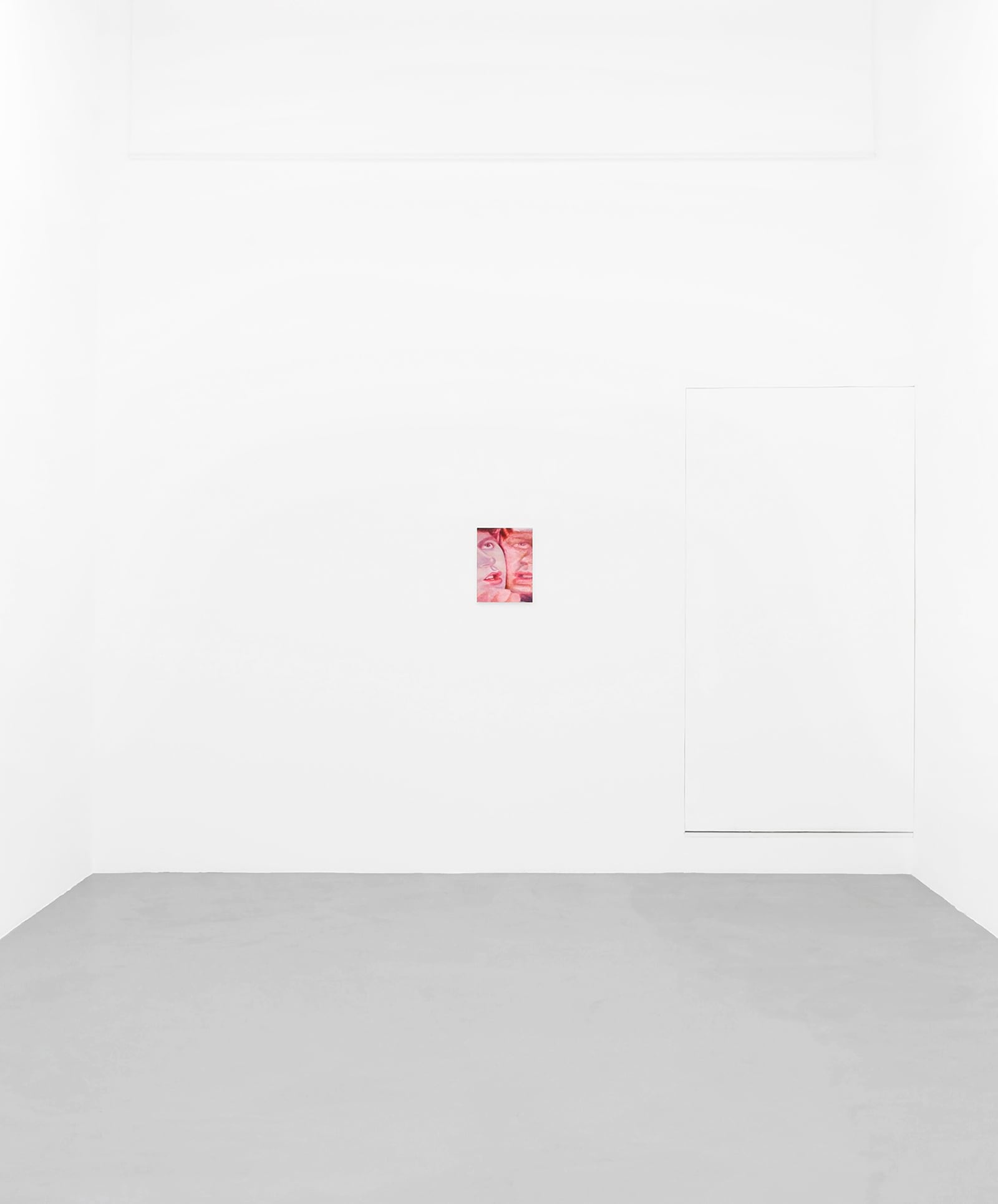 article image; primary-color: #EAEAEA;