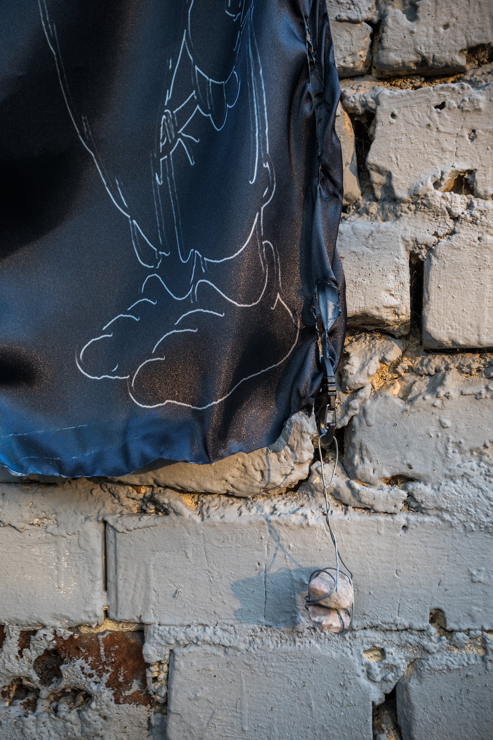 article image; primary-color: #5D6164;