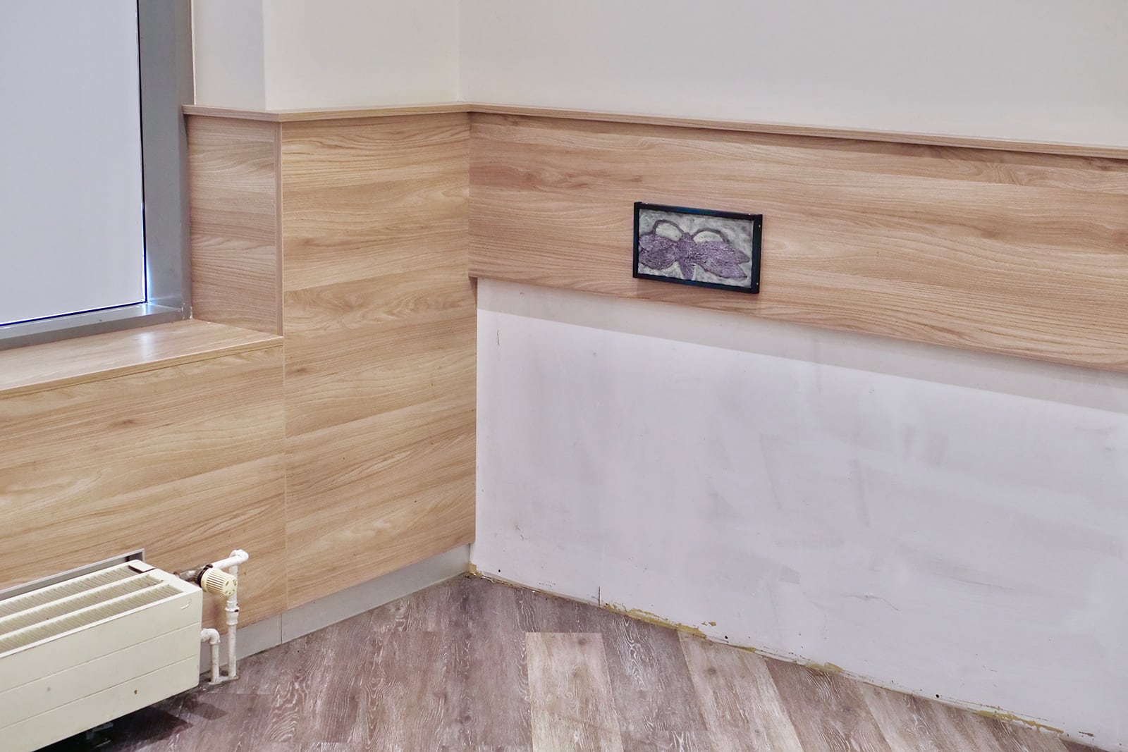 article image; primary-color: #B6A4A0;