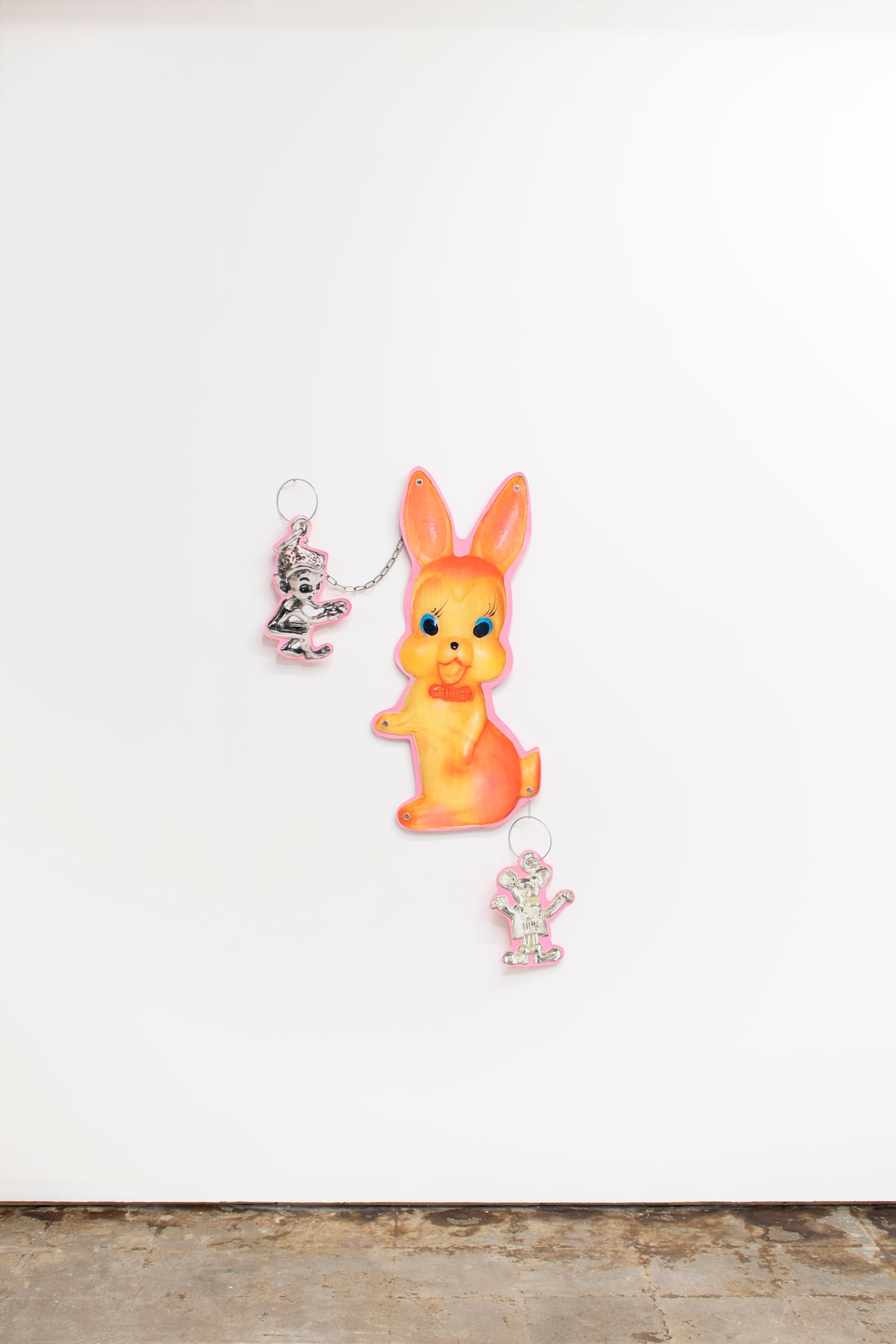 article image; primary-color: #EBE4DE;