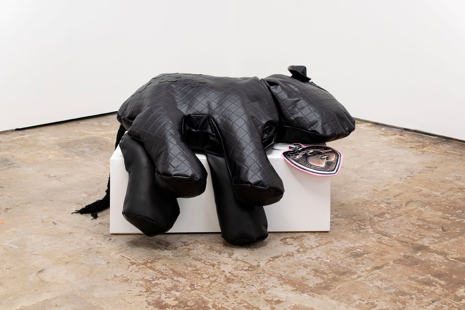 article image; primary-color: #B6A9A0;