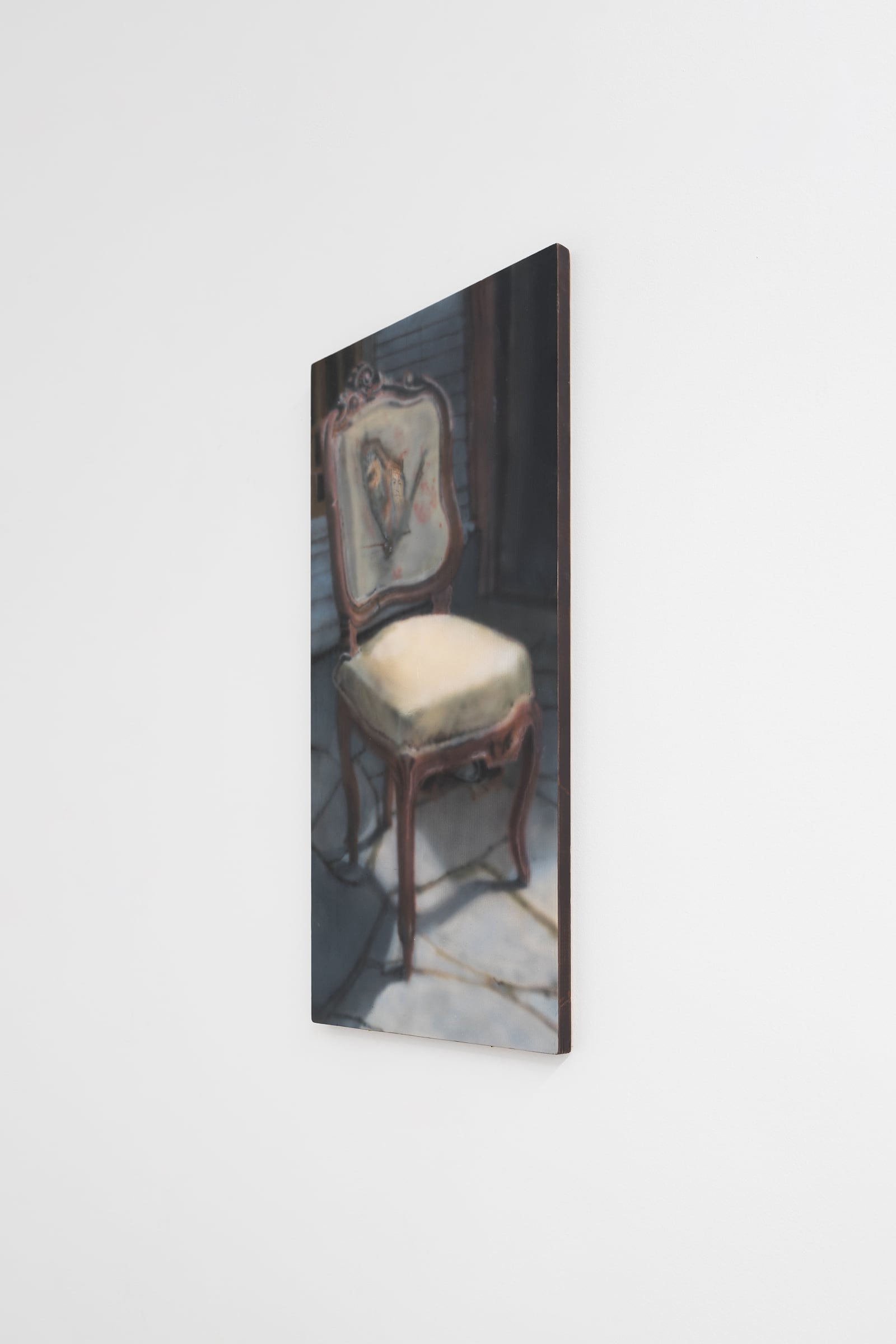 article image; primary-color: #D4D4D4;